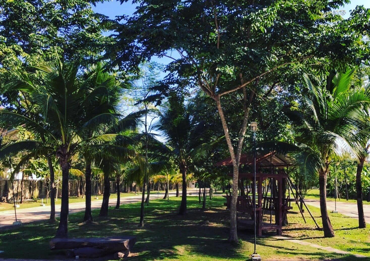 Vana Wellness Resort Nong Khai Exterior photo